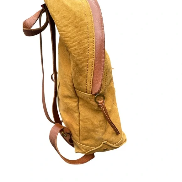 Madewell Golden Tan Backpack - Picture 7 of 8